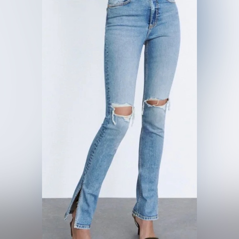 ISO size 32 0 Zara split hem jeans